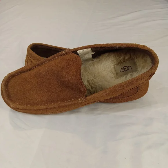 Ugg Alder Slipper Men US 10 Brown Suede Leather Moccasin Slip On Sheepskin Lined - Picture 9 of 11